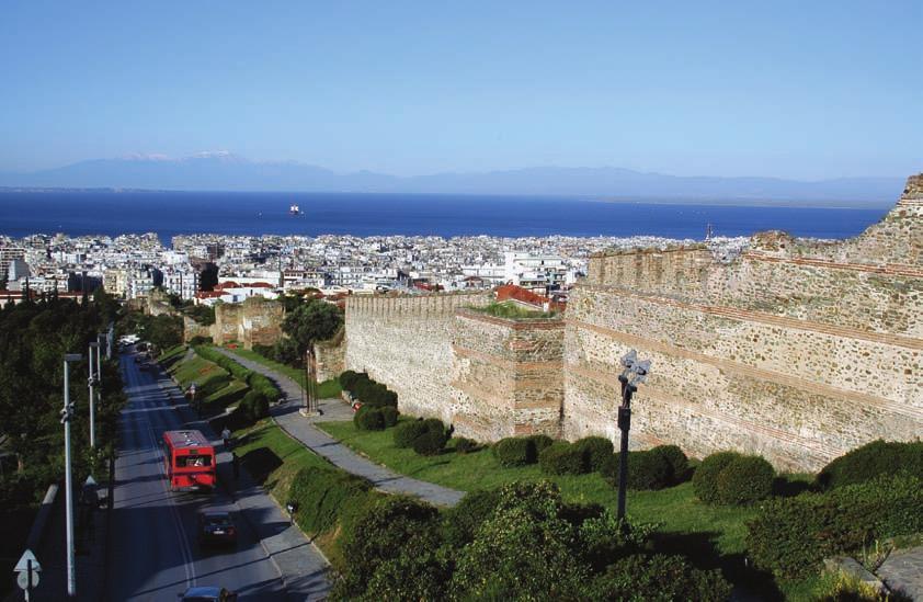 Τα ανατολικά τείχη της Θεσσαλονίκης. The eastern walls of Thessaloniki.