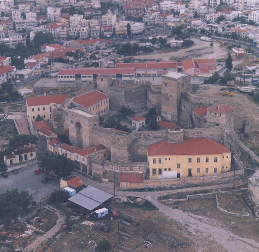 Πανοραμική εικόνα του Επταπυργίου, της Ακρόπολης της Θεσσαλονίκης (Γεντί Κουλέ).