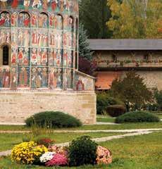 θησαυρούς θρησκευτικής τέχνης παγκοσμίως: 8 αριστουργήματα γνωστά ως τα «ζωγραφιστά μοναστήρια» της Μπουκοβίνας.