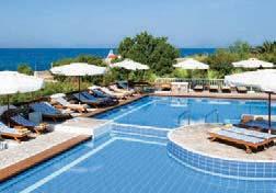 Το δυνατό σημείο του πολυτελούς ξενοδοχείου είναι η εξαίσια θέα, το ηλιοβασίλεμα στο Αιγαίο και το νησί Δήλος.