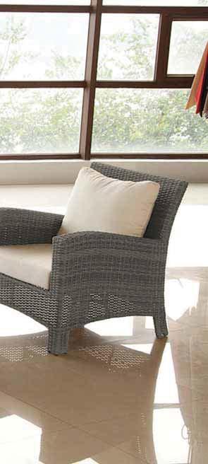 μαξιλάρια Armchair with cushions 78(W) x 84(D) x 84(H) cm Τραπεζάκι παραλ/μο βοηθητικό με τζάμι Rectangular coffee table with glass 120(W) x 70(D) x 42(H) cm *