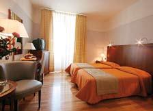 Βαθμολογία Booking 8,1 Hotel Mediteraneo 4* Απέχει μόλις 5 λεπτά με τα πόδια από το Βατικανό.
