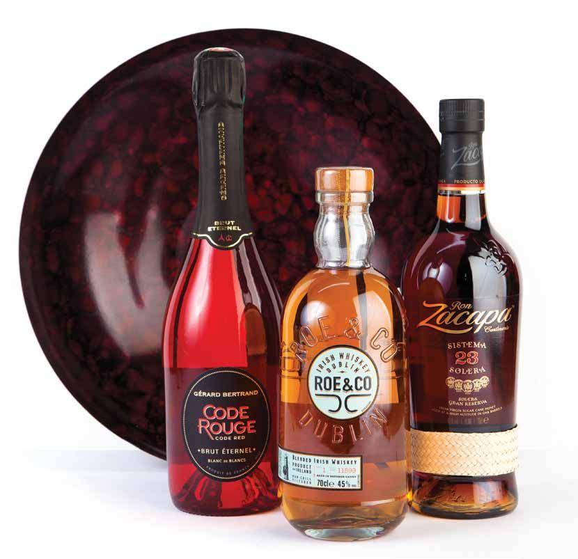 π.α.) 273,90 Κωδικός 56 1 Whisky Roe & Co 1 Sparkling Code Rouge Cremant de Limoux,