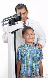 Συνεπώς μετά την ηλικία των τεσσάρων χρόνων, εάν το παιδί ψηλώνει λιγότερο από 5 εκατοστά το χρόνο, χρειάζεται να συμβουλευτείτε τον γιατρό σας.