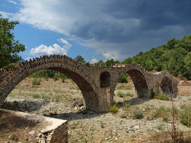 Ιωαννίνων Το γεφύρι του