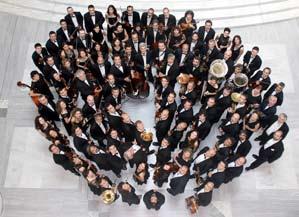 ΚΡΑΤΙΚΗ ΟΡΧΗΣΤΡΑ ΘΕΣΣΑΛΟΝΙΚΗΣ Η Κρατική Ορχήστρα Θεσσαλονίκης είναι ένα από τα δύο σημαντικότερα συμφωνικά σχήματα της Ελλάδας.