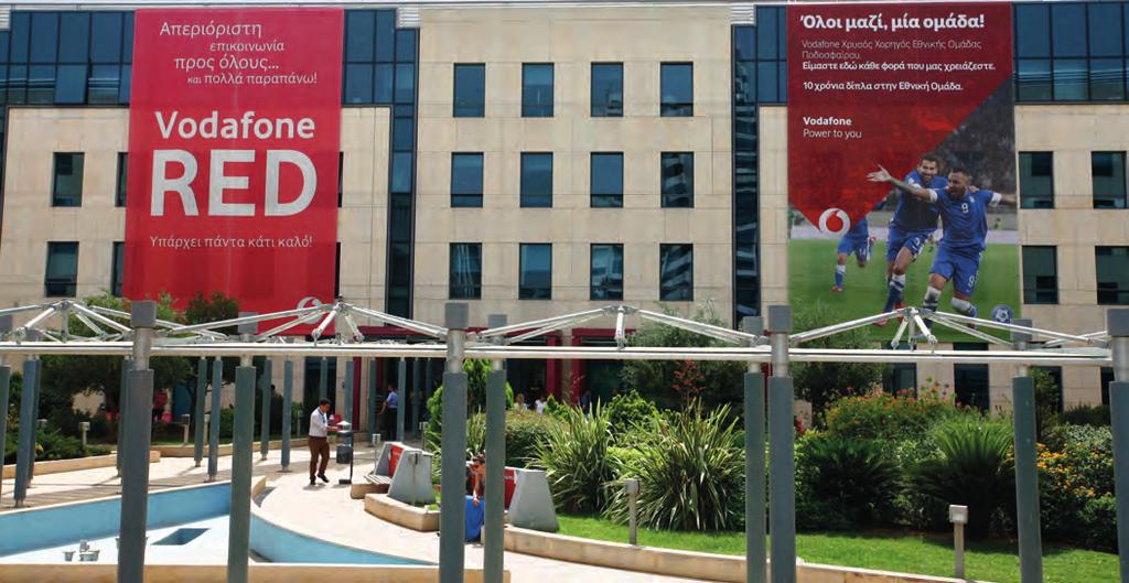 Σχετικά με την Vodafone Η Vodafone Ελλάδας είναι μέλος του Ομίλου Vodafone, ενός από τους μεγαλύτερους ομίλους τηλεπικοινωνιών στον κόσμο, με ισχυρή παρουσία στην αγορά της κινητής και σταθερής
