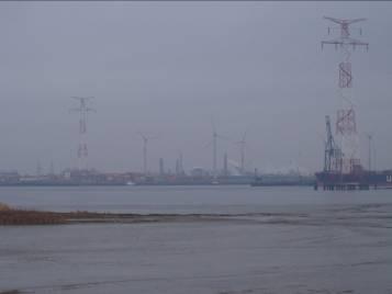 Από την άλλη μεριά, αθροιστικές επιπτώσεις μπορεί επίσης να προκύψουν από το Φωτογραφία 4: Παράδειγμα των αθροιστικών επιπτώσεων: το λιμάνι της Αμβέρσας, στην καρδιά της βιομηχανικής Ευρώπης, δέχεται