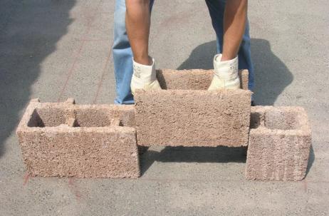 30cm) ρ elemenata je 550 do 650 kg/m3 Koriste se kao izgubljena oplata za VS
