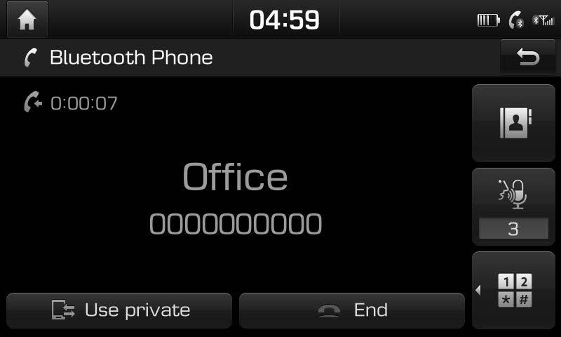 Ασύρματη Τεχνολογία Bluetooth Τερματισμός μίας κλήσης 1. Για να τερματίσετε μία κλήση, πιέστε το [ ] στην οθόνη του τηλεφώνου ή το " " στο τηλεχειριστήριο του τιμονιού. 2. Η κλήση τερματίζεται.