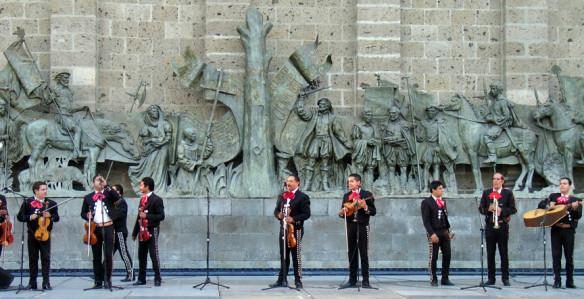 Συνεχίζουμε στα αποικιακά στολίδια του Βόρειου Μεξικού Αυτό και αν είναι ταξίδι!