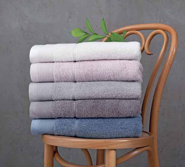 Ritz TOWELS 100% Cotton, 600 gsm Bridal Ivory Dusty Lilac