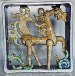 13 Dragoljub Adžić, Man and the Sun - 2nd Element (1969), maiolica на различите начине, градећи декоративне, ликовно убедљиве керамичке зидне композиције геометријских и апстрактних форми.