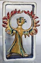 15 Dragoljub Adžić, Man and the Sun - 6th Element (1969), maiolica Иако не описују у пуној мери стваралачке концепције аутора, поменуте композиције представљају значајно сведочанство о њиховом раду и