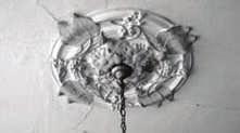19 Stucco ornaments on a ceiling in a room (photo P. P. Ј.