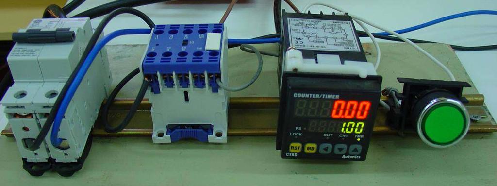 Μια ωµική αντίσταση.15 Ohm (Σχήµα 9.6) και µία.2 Ohm. α β γ δ ε Σχήµα 9.