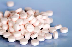 Médicaments Protamine Quinoleine (E104) Streptomycine Sulfaméthoxazol Suxamethonium (Succinylcholine) Tartrazine (E102) Tétracyclines Triméthoprime Vitamine B12 Rc207 c704 c295 c223 c202 c717 c211