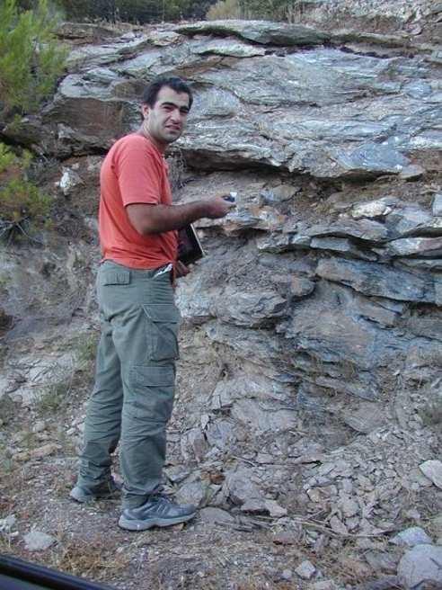 Περατώνοντας αυτό το πόνημα προσδιορίσθηκε η γεωτεκτονική εξέλιξη της Αττικής και συνάμα δημιουργήθηκαν νέα ερωτήματα προς διερεύνηση. Αυτή είναι όμως η ομορφιά της επιστήμης.