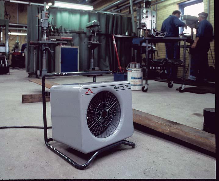 HeatLine električne grijaće kutije koje se potavljaju ispod stropa dostupne su u snagama od 600-4200W.