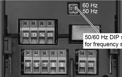 -1 Analogās un diskrētās ieejas Ieeja/Izeja Spailes Parametrs Funkcija Diskrētā ieeja 1 5 P71 = 1 ON / OFF1 (I/O) Diskrētā ieeja 2 6 P72 = 12 Reverss ( ) Diskrētā ieeja 3 7 P73 = 9 Kļūdas (Ack)