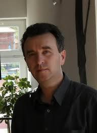 Као школском библиотекару ово излагање ми је било веома корисно. Пошто радим у гимназији, свим знатижељним ученицима могу да понудим МООС и OCW као нове изворе информација.