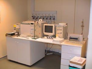 Σύστημα Υγρής Χρωματογραφίας Υψηλής Πίεσης (HPLC). Σύστημα Φασματοφωτομέτρου Ορατού Υπεριώδους (UV-Vis).