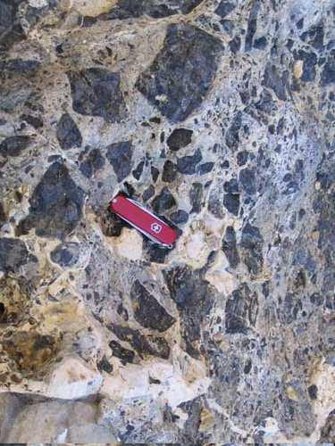 STRUKTURE METAMORFNIH STIJENA - KATAKLASTIČNA Deformirani minerali s