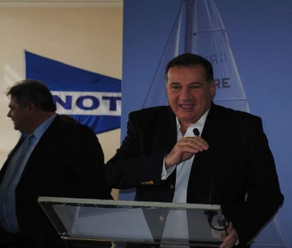 Εικόνα 1 Ο πρόεδρος της ΕΟΕ κοσ Σπύρος Καπράλος πρόεδρος της Ελληνικής Ολυμπιακής