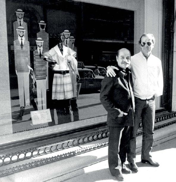 ΛΕΥΚΩΜΑ απο πανω Αριστερά, δεξιοστροφα: Η Έφη