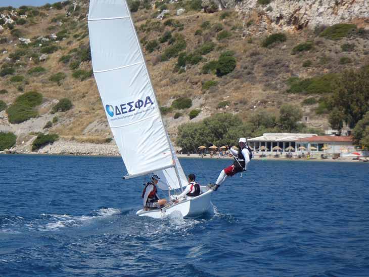 «Αξίζουμε να ζούμε σε μια χώρα ναυτική και κατεξοχήν θαλασσινή» Ο Ιστιοπλοϊκός Όμιλος Αλιβερίου, στα πλαίσια της άριστης συνεργασίας, με την εταιρεία ΔΕΣ