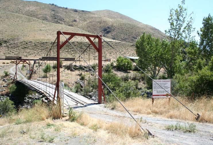 ΙΣΟΣΤΑΤΙΚΟΙ ΦΟΡΕΙΣ ΑΣΚΗΣΕΙΣ Κεφάλαιο Για την απεικονιζόμενη κρεμαστή γέφυρα: 9 7 q=k/m 8.