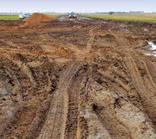 VĮ Telšių regiono keliai prižiūri 1309,77 km valstybinių kelių, iš kurių 67,23 km turi magistralinę reikšmę, 344,49 km krašto ir 898,05 km rajoninių kelių.