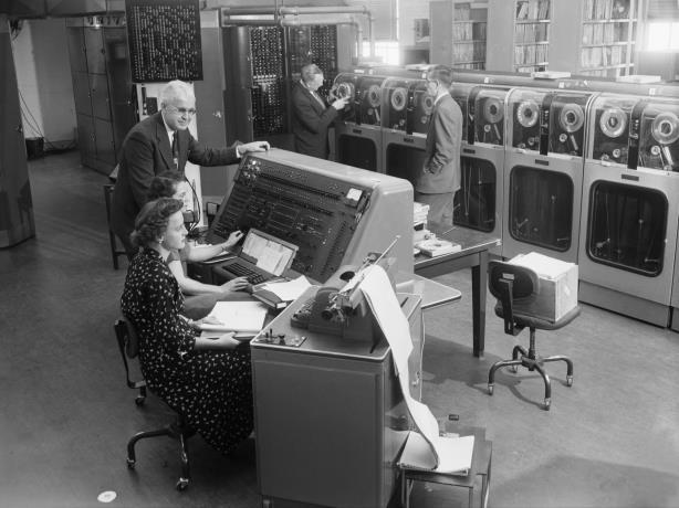ψηφιακούς υπολογιστές 1950 1958 60 υπολογιστές βρίσκονται σε