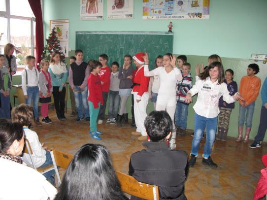децембра, МУП је одржао два предавања: Безбедност ученика у саобраћају и Насиље у школи.