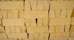 Na primer, votel keramičen zidak ima zelo dobre izolirne lastnosti (ali visoko toplotno odpornost), nekateri drugi materiali kot je npr. toplotno obdelana glina pa imajo še boljše učinke.
