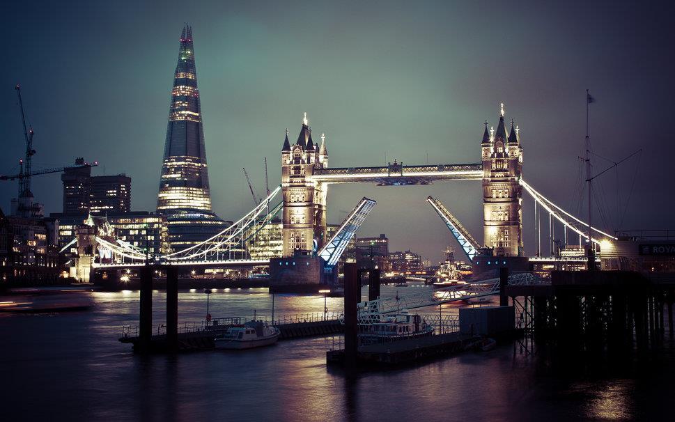 Σχήμα 1.6: Γέφυρα «Tower Bridge of London» στο Λονδίνο. 1.5.