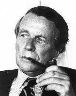 David Ogilvy s Tips for Writing Copy That Sells We sell or else 1. Write for an audience of one. 2. Tell a story. A good one. 3. Test like a madman. 4.