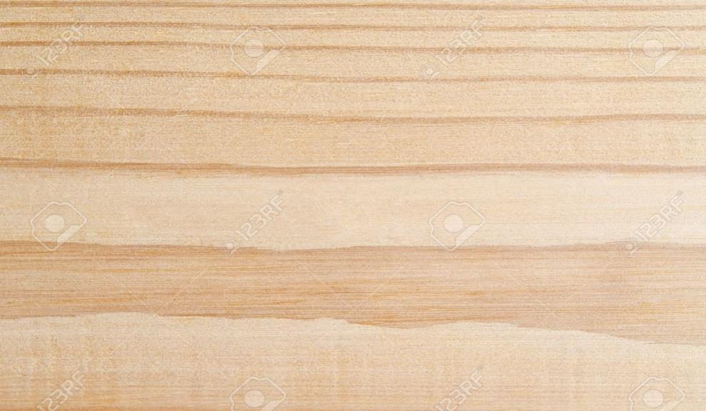 Ονομασία: Πεύκο (pinewood) Το πεύκο από το παρελθόν χρησιμοποιούνταν για το πέτσωμα και στα περισσότερα μέρη του σκελετού, ήταν φτηνό και