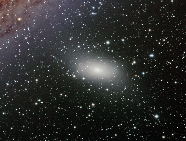 E2 a=1,25b NGC 720 E5