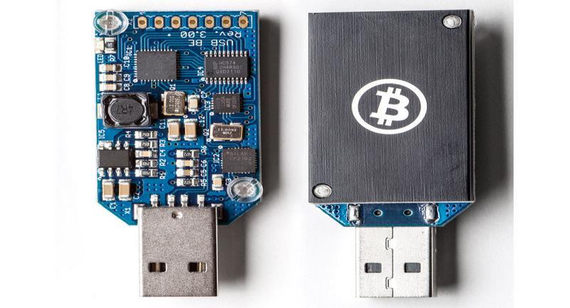 Εικόνα 5 «usb asic miner» [v] 3.3 MINING POOLS Τα mining pools είναι η διαδικτυακή μέθοδος εργασίας όπου πολλοί miners εργάζονται προς τον ίδιο σκοπό δηλαδή την ανεύρεση ενός μπλοκ.