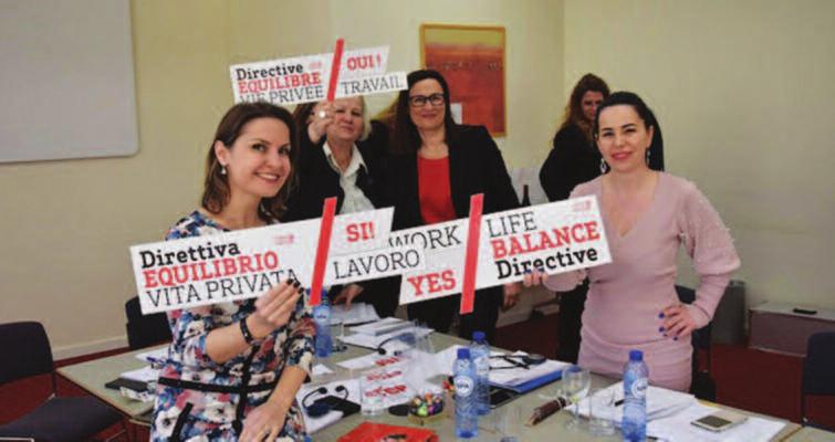 Συγκεκριμένα η ETUC επισημαίνει ότι σύμφωνα με τους υπολογισμούς της εάν το ποσοστό των ημερομισθίων στο ΑΕΠ παρέμενε αναλλοίωτο από τις αρχές του 1990 οι απολαβές των εργαζομένων στην Ε.Ε. θα ήσαν μόνο το 2017 ψηλότερες κατά 1764 ευρώ.