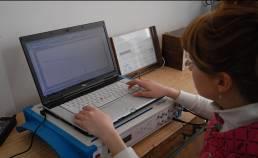 Evaluarea rezisten ei la coroziune a materialelor metalice în diferite medii corozive specifice domeniului de utilizare - Se determină viteza de coroziune, în mm/an, pierderea de masă pe