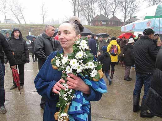 Нај мла ђем уче сни ку Или ји Ха џићу при па ла је нов ча на на гра да од пет хи ља да ди на ра, а по бедни ци Сла ђа ни Ман дић нов ча на на гра да у из но су од де сет хи љада ди на ра, злат ник, и