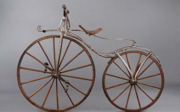 5.9 Τρόποι απόσβεσης κραδασμών στο ποδήλατο {14} Boneshaker 1863 - Pierre Michaux Η ανάρτηση εμφανίζεται στο ποδήλατο περίπου από τα μέσα του 19ου αιώνα.
