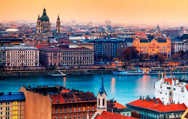 8η μέρα: Πράγα- Τσέσκυ Κρουμλόβ Βιέννη Πτήση επιστροφής Μπουφέ πρωινό και αναχώρηση για το Μεσαιωνική πόλη τού Τσέσκι Κρουμλόβ