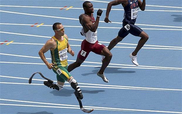 Προσθετικά στον Στίβο Oscar Pistorius Έχασε και τα δύο του πόδια σε ηλικία 11 μηνών Του επέτρεψε να διαγωνιστεί στους Ολυμπιακούς του 2012 ενάντια σε αρτιμελείς