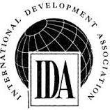 Development IBRD) је основана 1944. године на конференцији у Бретон Вудсу. Тренутно броји 189 земаља чланица.