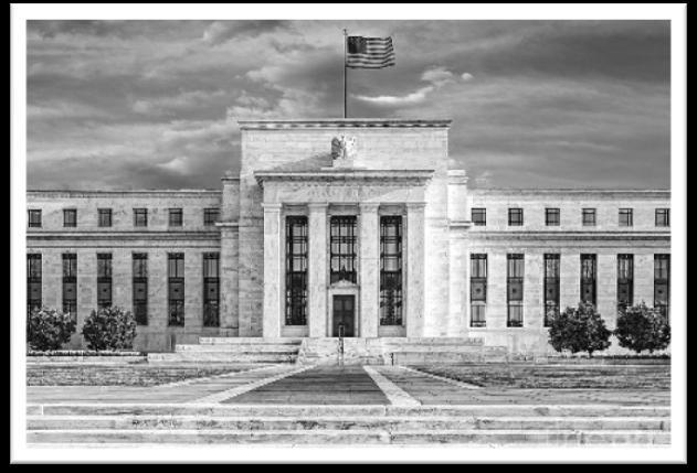 У оквиру банкарског система САД постоји више нивоа надзора и контроле.