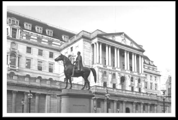 13.2.1. Банкарски систем Велике Британије Банкарски сектор Велике Британије је највећи у Европи. Његове основне карактеристике су релативно мали број банака универзалног типа и изражена концентрација.