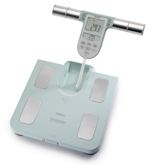 анализатором биоимпеданце, марке Omron BF511, утврђене телесна маса са тачношћу од 0,1 kg и индекс телесне масе (BMI).